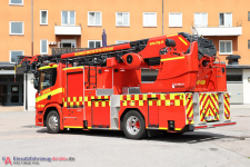 2 42-1030 - Stegbil